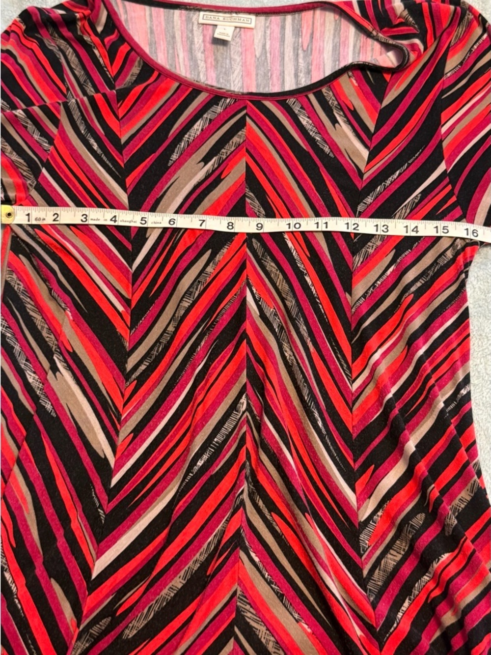 Dana Buchman Pink and Black Chevron Scoop Neck Tunic - Picture 3 of 6